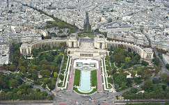 Párizs (Látkép az Eiffel-toronyból - Palais de Chaliot)