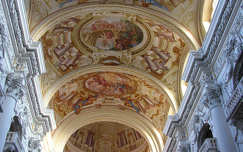 Ausztriai templom freskója