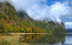 ősz hegy tó felhő