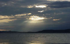 balaton fény tó magyarország