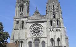 Chartresi katedrális