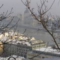 Parlament télen a Várból
