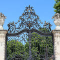 Magyarország, Fertőd, az Esterházy-kastély kovácsoltvas kapuja