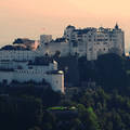 Salzburgi vár a Kapucinus hegyről fotózva, Ausztria