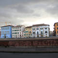 Az Arno partjan, Pisa, Olaszorszag