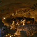 Málta-Ghar Dalam barlang