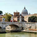 Róma,Olaszország,háttérben a Szent Péter Bazilika