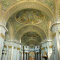A pápai nagytemplom (Szent István vértanú-templom) belső tere.