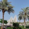 Abu Dhabi és az épülő Zayed Nemzeti Múzeum