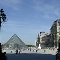 Franciaország, Párizs, Louvre Palota és az üvegpiramis