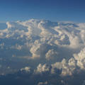 Felhők felett-12000 méter magasban-légifelvétel