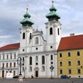 Győri Bencések, balról jobbra az épületek: gimmnázium, templom, rendház