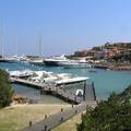 Porto Cervo kikötő, Szardínia, Olaszország